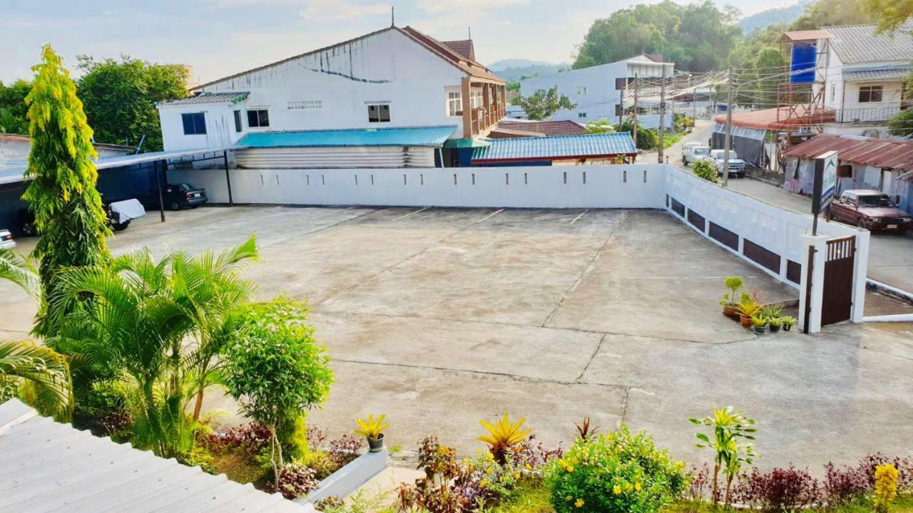 Siray House Phuket Exterior foto