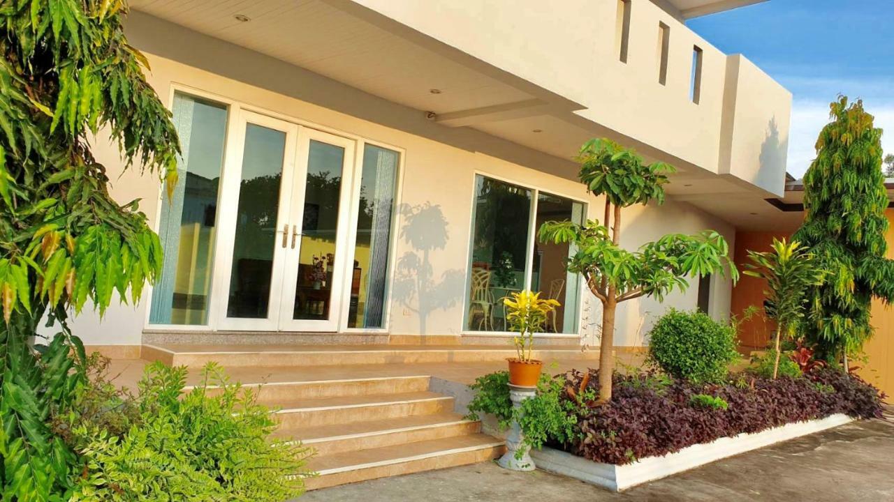 Siray House Phuket Exterior foto